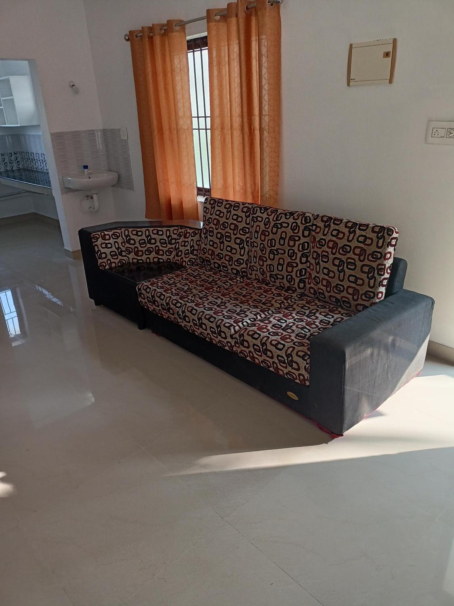 Space Villa Homestay Irimbranallur Extérieur photo